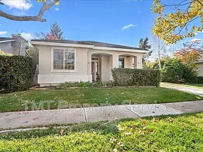 3424 Babson Dr in Elk Grove, CA - Building Photo - Building Photo
