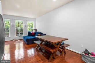 5736 45th Ave in Hyattsville, MD - Building Photo - Building Photo