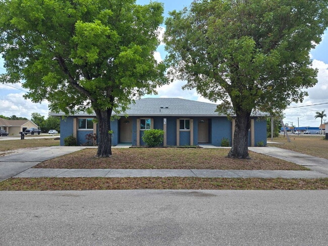 property at 1202 SE 8th Terrace