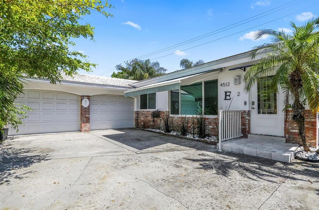 4512 Seagrape Dr in Lauderdale-by-the-Sea, FL - Building Photo