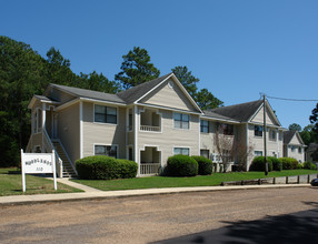 Woodlands Condominiums in Daphne, AL - Building Photo - Building Photo