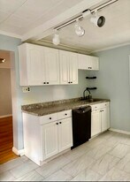 291 Lexington St, Unit Unit 1 in Boston, MA - Building Photo