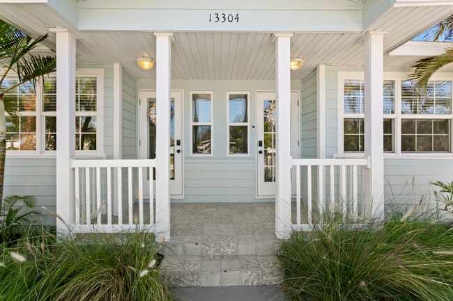 13304 2nd St E in Madeira Beach, FL - Building Photo - Building Photo