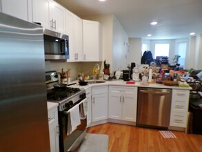 15 Upland Rd, Unit #1 in Cambridge, MA - Building Photo - Building Photo