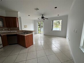 3529 SW 169th Terrace in Miramar, FL - Building Photo - Building Photo