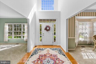 10 Bull Creek Ct in Montgomery, NJ - Building Photo - Building Photo