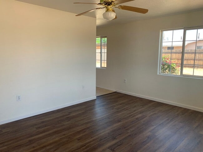 502 N 97th Pl in Mesa, AZ - Building Photo - Building Photo