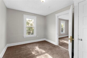 2064 Halstead Ave in Lakewood, OH - Building Photo - Building Photo