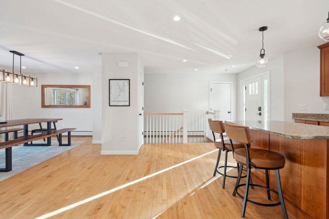 589 Laconia Rd in Tilton, NH - Building Photo