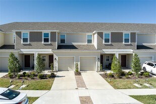 6011 Whetstone Ct in Palmetto, FL - Building Photo