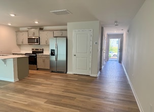 5106 Hyrule Dr in Charlotte, NC - Building Photo - Building Photo