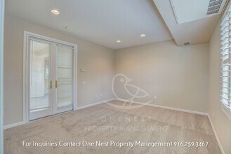 1564 Summerhill Ln in Lincoln, CA - Building Photo - Building Photo