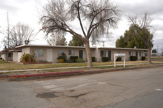 Kimball Gardens in Hemet, CA - Building Photo - Building Photo