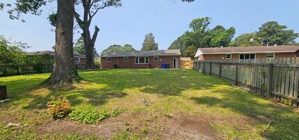 3520 Gamage Dr in Norfolk, VA - Building Photo - Building Photo