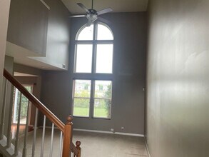 615 Hawley Dr in Oswego, IL - Building Photo - Building Photo