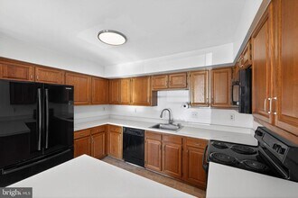 219 Heather Ct in La Plata, MD - Building Photo - Building Photo