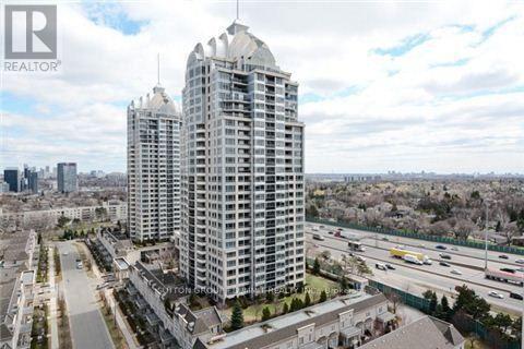17 Barberry Pl in Toronto, ON - Building Photo