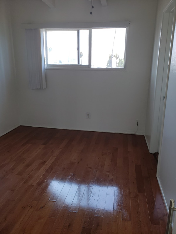 1909 Beachwood Dr in Los Angeles, CA - Building Photo - Building Photo