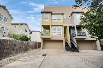 5526 Crooms St in Houston, TX - Building Photo - Building Photo