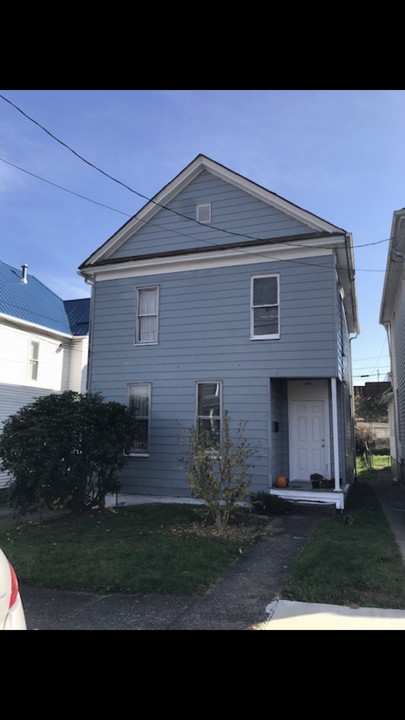 602 Walnut Ave in Fairmont, WV - Building Photo