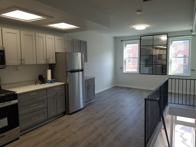 1130 S Charles St, Unit 1130 in Baltimore, MD - Foto de edificio - Building Photo