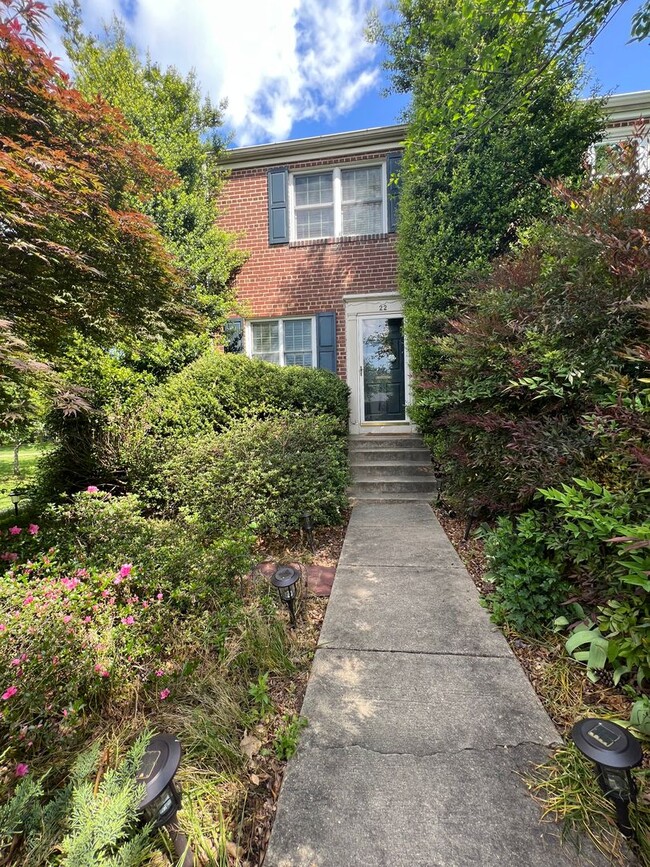 property at 22 Mt Vernon Ave