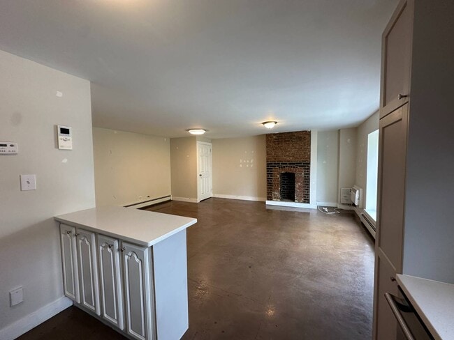 327 Van Brunt St in Brooklyn, NY - Building Photo - Building Photo