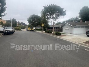 30407 Treeview St in Hayward, CA - Building Photo - Building Photo