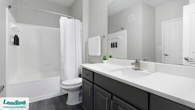 100 Peyton Pl SW in Atlanta, GA - Foto de edificio - Building Photo