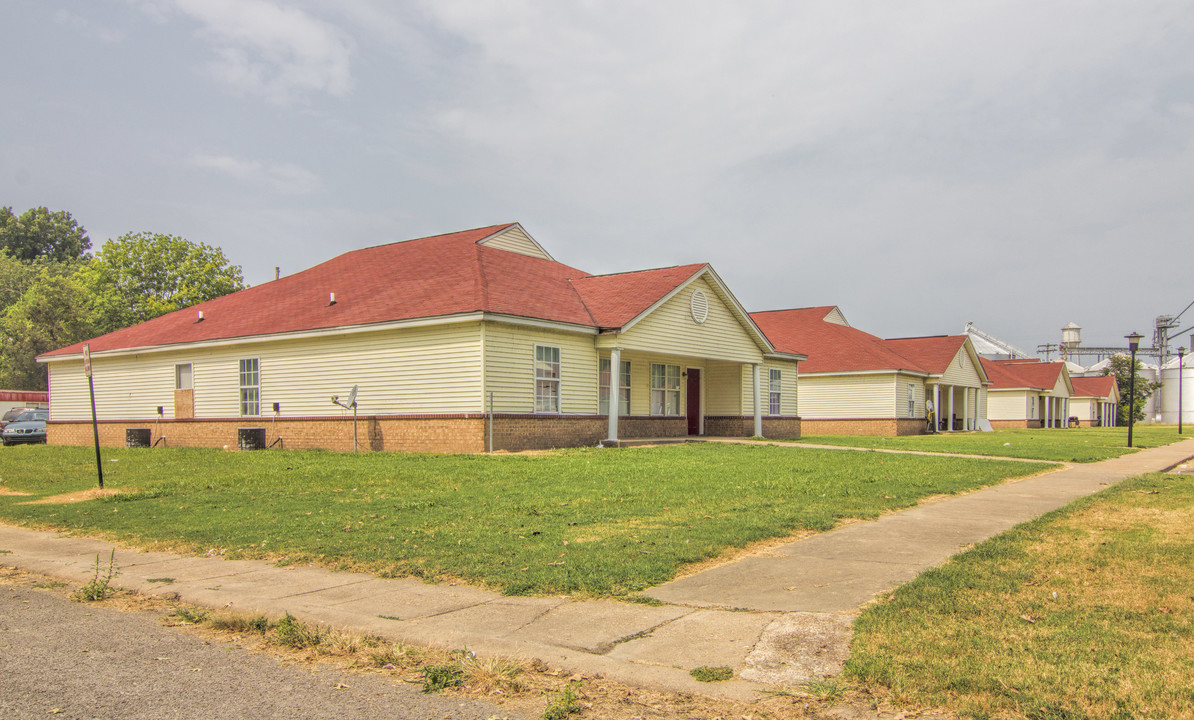 Agape Homes of Earle in Earle, AR - Building Photo