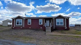 8578 Co Rd 502 in Blue Ridge, TX - Building Photo