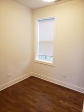 2347 W Taylor St in Chicago, IL - Building Photo - Building Photo