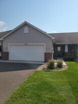 10515 64th Ln NE in Albertville, MN - Building Photo