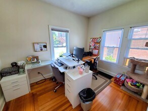 85 Main St, Unit 1 in Malden, MA - Building Photo - Building Photo