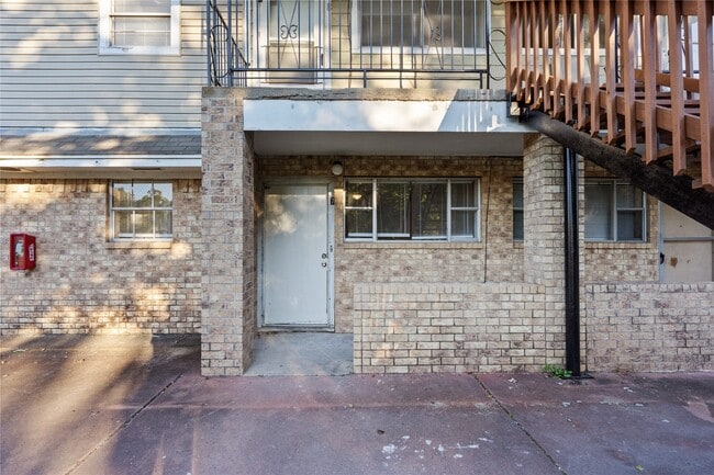 property at 2729 Main St