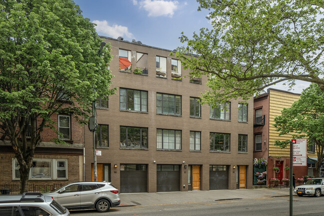 55-59 Havemeyer St in Brooklyn, NY - Foto de edificio - Building Photo