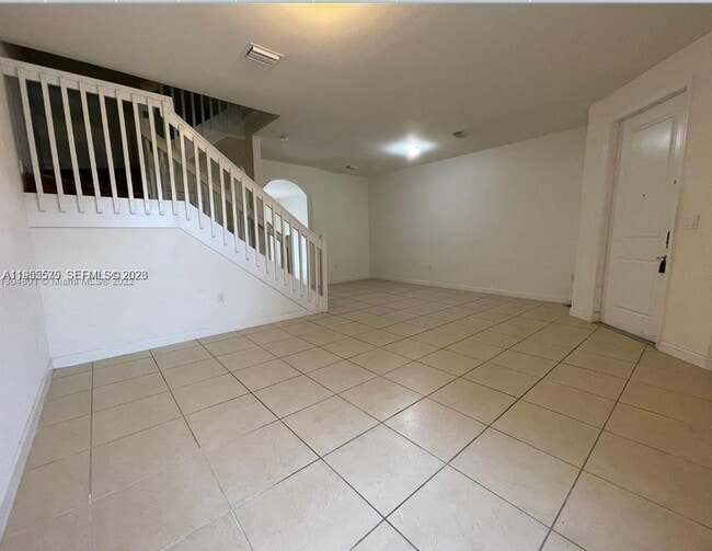 15071 SW 116th St in Miami, FL - Building Photo - Building Photo