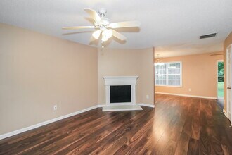 4736 Bob White Run in Stonecrest, GA - Building Photo - Building Photo