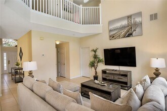 134 Sevilla Ave in Davenport, FL - Building Photo - Building Photo