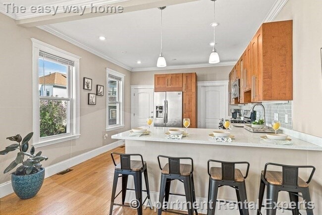 52 Stanley Ave, Unit #2