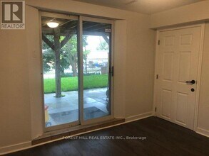 290 Britannia Ave in Bradford West Gwillimbury, ON - Building Photo - Building Photo