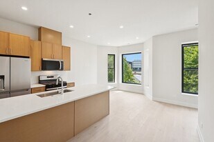 3641 N Wilton Ave in Chicago, IL - Building Photo