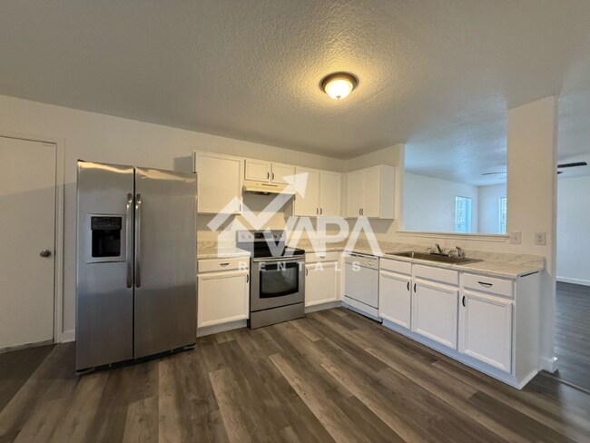 4411 Mystic Sunrise Dr in San Antonio, TX - Building Photo - Building Photo