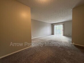 4541 Tranquility Dr in Lincoln, NE - Building Photo - Building Photo