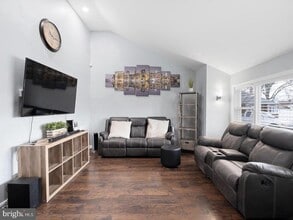 5 Brennen Ct in Newark, DE - Building Photo - Building Photo