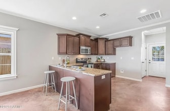 107 Darlene Dr in Lafayette, LA - Building Photo - Building Photo