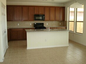 16522 Old Saybrook Dr in Houston, TX - Building Photo - Building Photo
