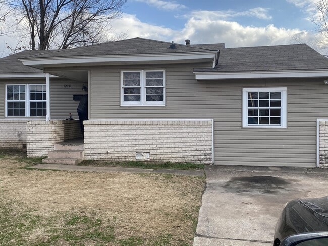1214 NW 81st St in Oklahoma City, OK - Building Photo - Building Photo