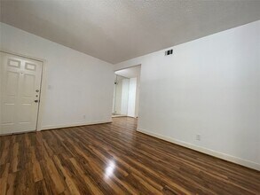 1901 Brun St in Houston, TX - Building Photo - Building Photo