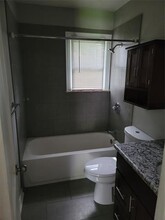 4626 Kelton Dr in Dallas, TX - Building Photo - Building Photo